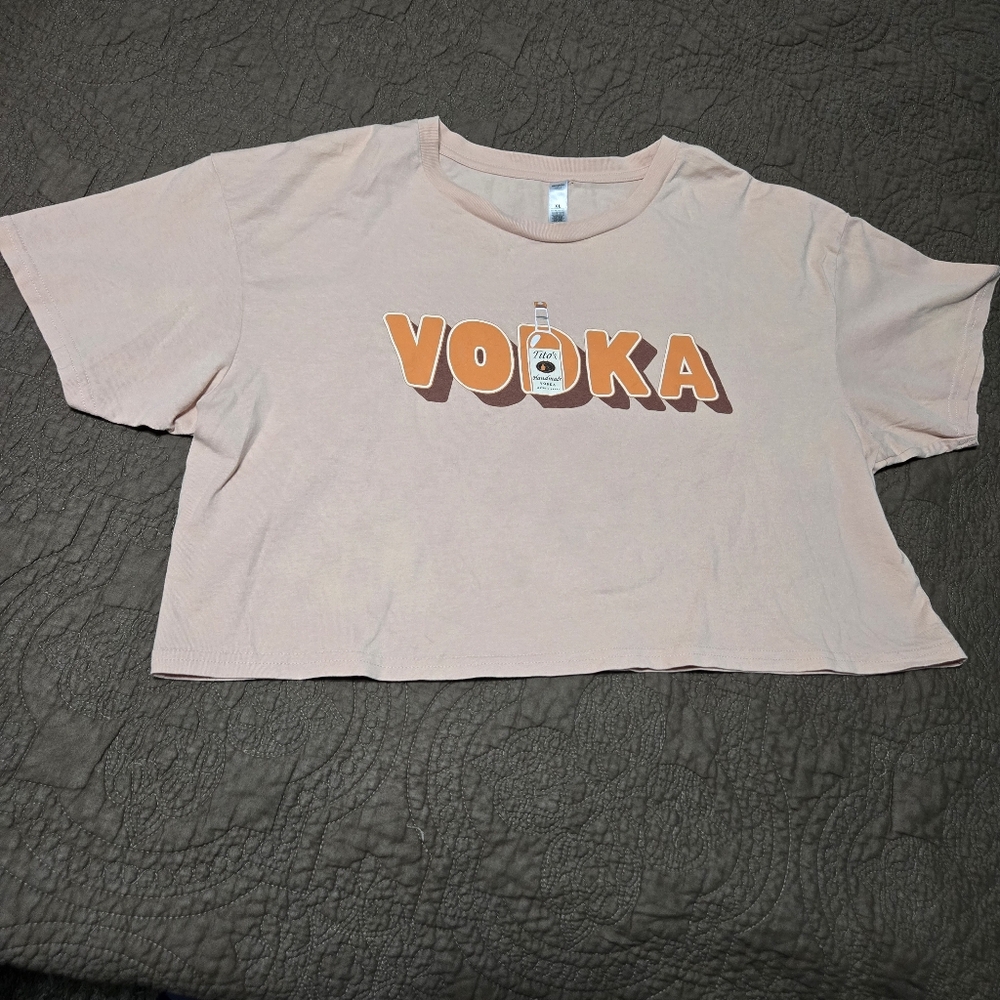Tito’s Vodka Graphic & Letter Print Crop Top T-Shirt - XL